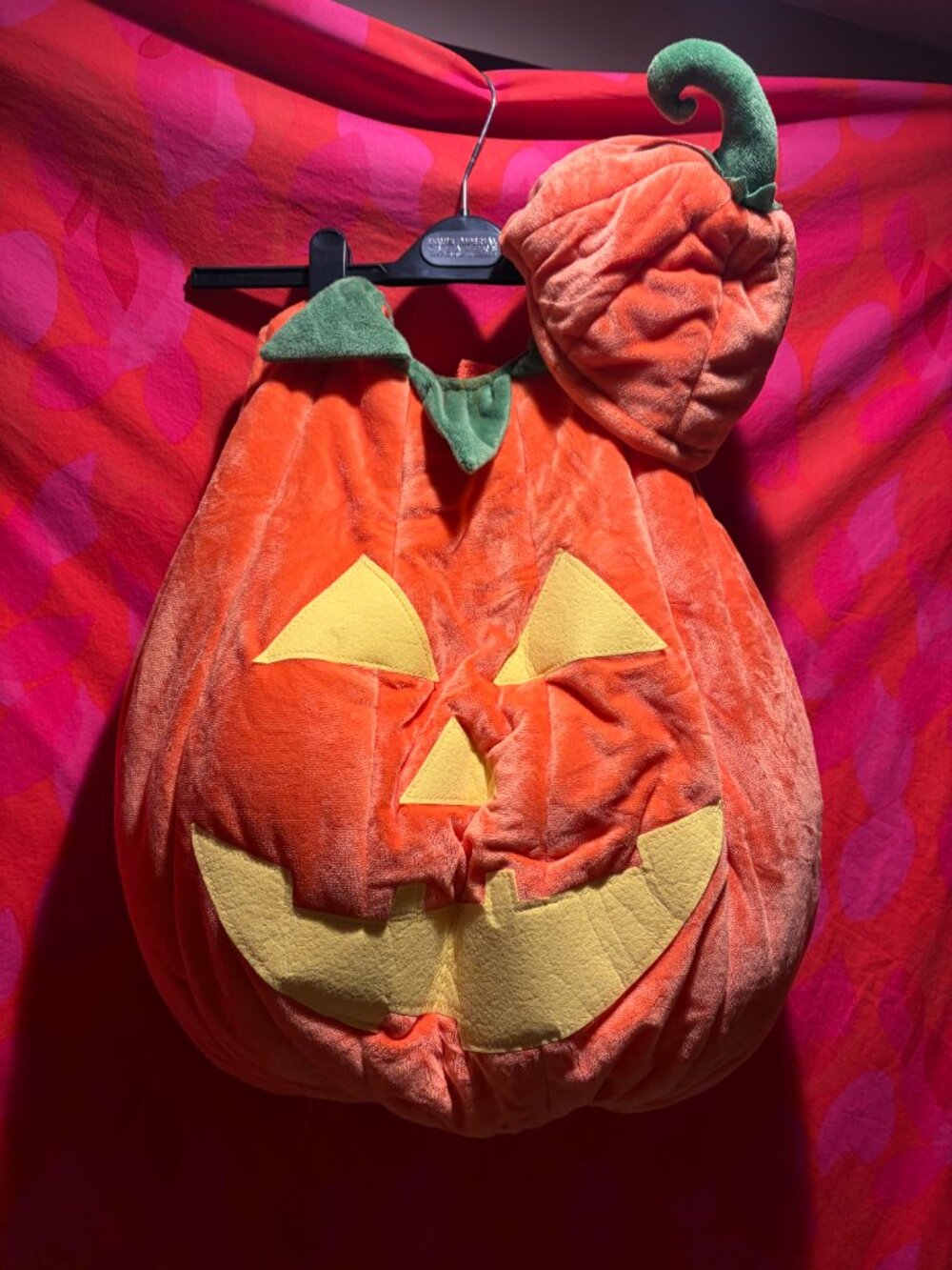 Pottery Barn Glow in the Dark Pumpkin Costume 4-5y